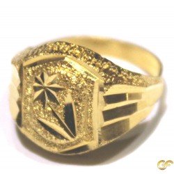 Floral Style Baby Ring with Sandblast Detail