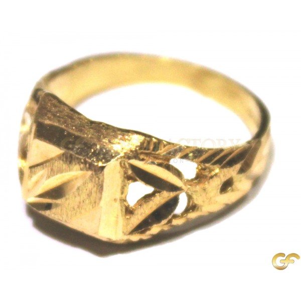 Diagonal Diamond Cut and Sandblast Style Baby Ring