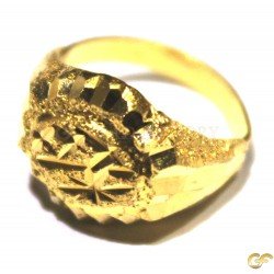 Gorgeous Crossing Linear Diamond Cut Baby Ring