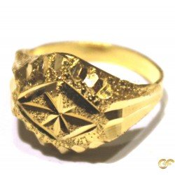 Star Shape Diamond Cut Design Baby Ring with Slope Bordering