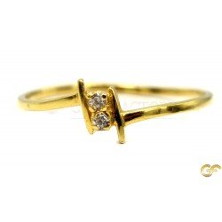Minimalist Ladies Ring with Slant Design