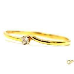 Classic Single Stone Gold Ring