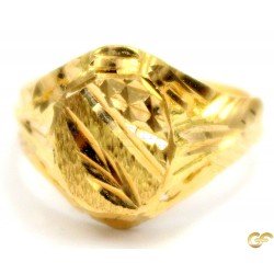 Elegant Baby Ring with Diamond Cut Design and Sandblast Finish Accents