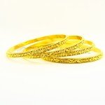 Pretty Set of 4 bangles