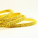 Pretty Set of 4 bangles