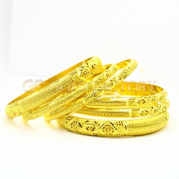 22ct Gold Bangle set