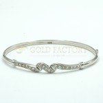 Beautiful 9ct White Gold Bangle