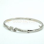 Beautiful 9ct White Gold Bangle