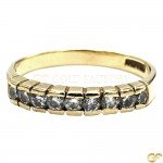 Classic Single Row Style 9ct Gold Ladies Ring