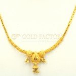 Pretty 22ct Gold Necklace Set with Choomki Earrings