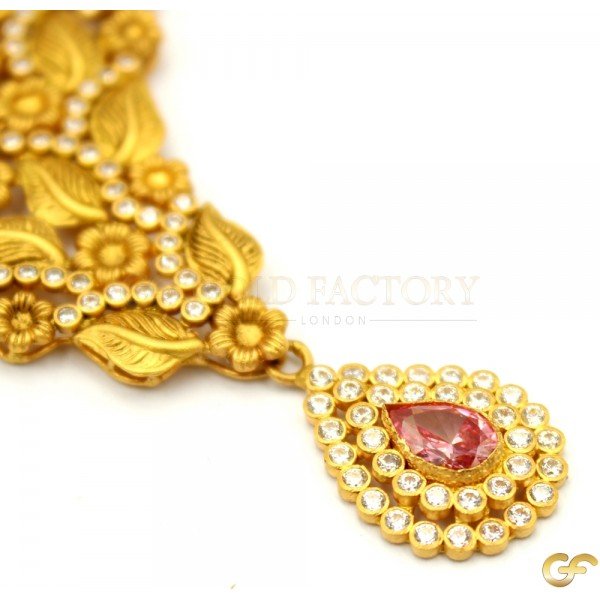 Alluring Antique Floral Style Necklace Set