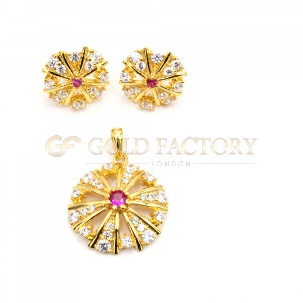 22ct Gold Pendant Set