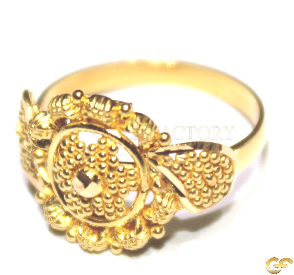 Floral Style Baby Ring with Filigree Design