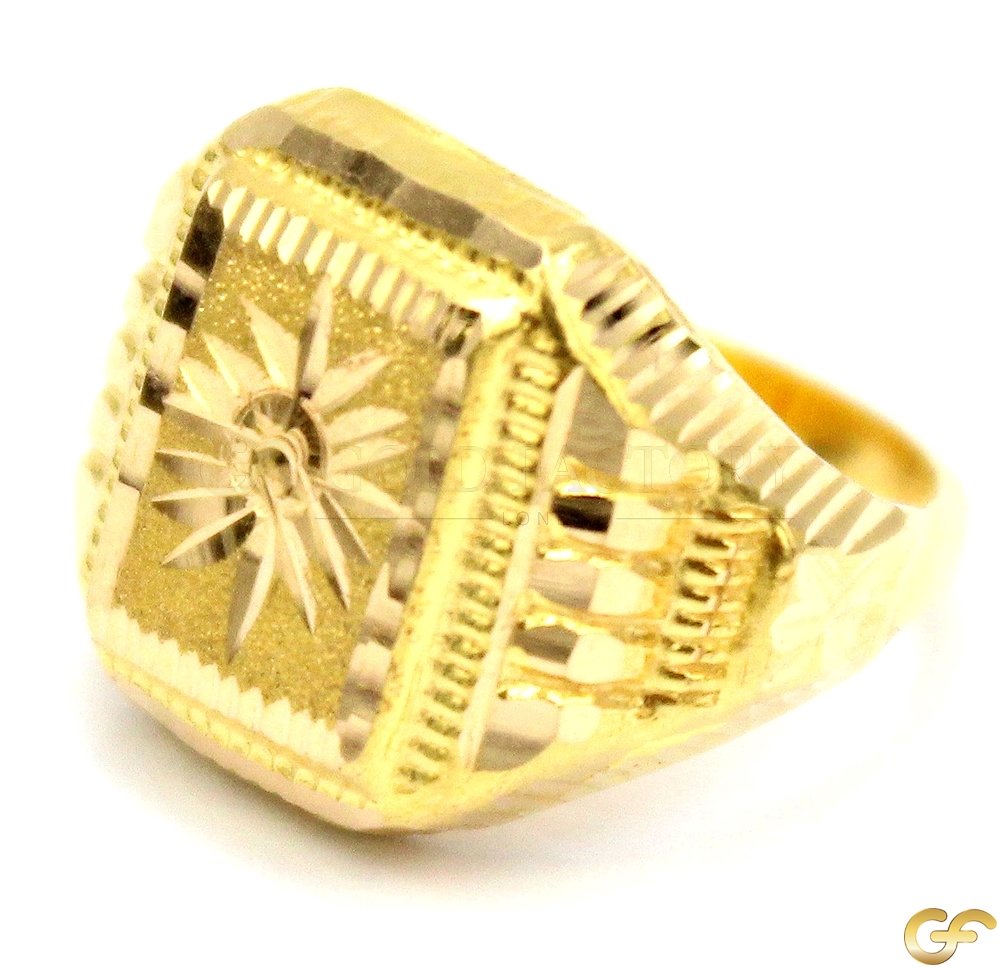 Tiered Style Baby Ring with Brilliant Star Shape Design
