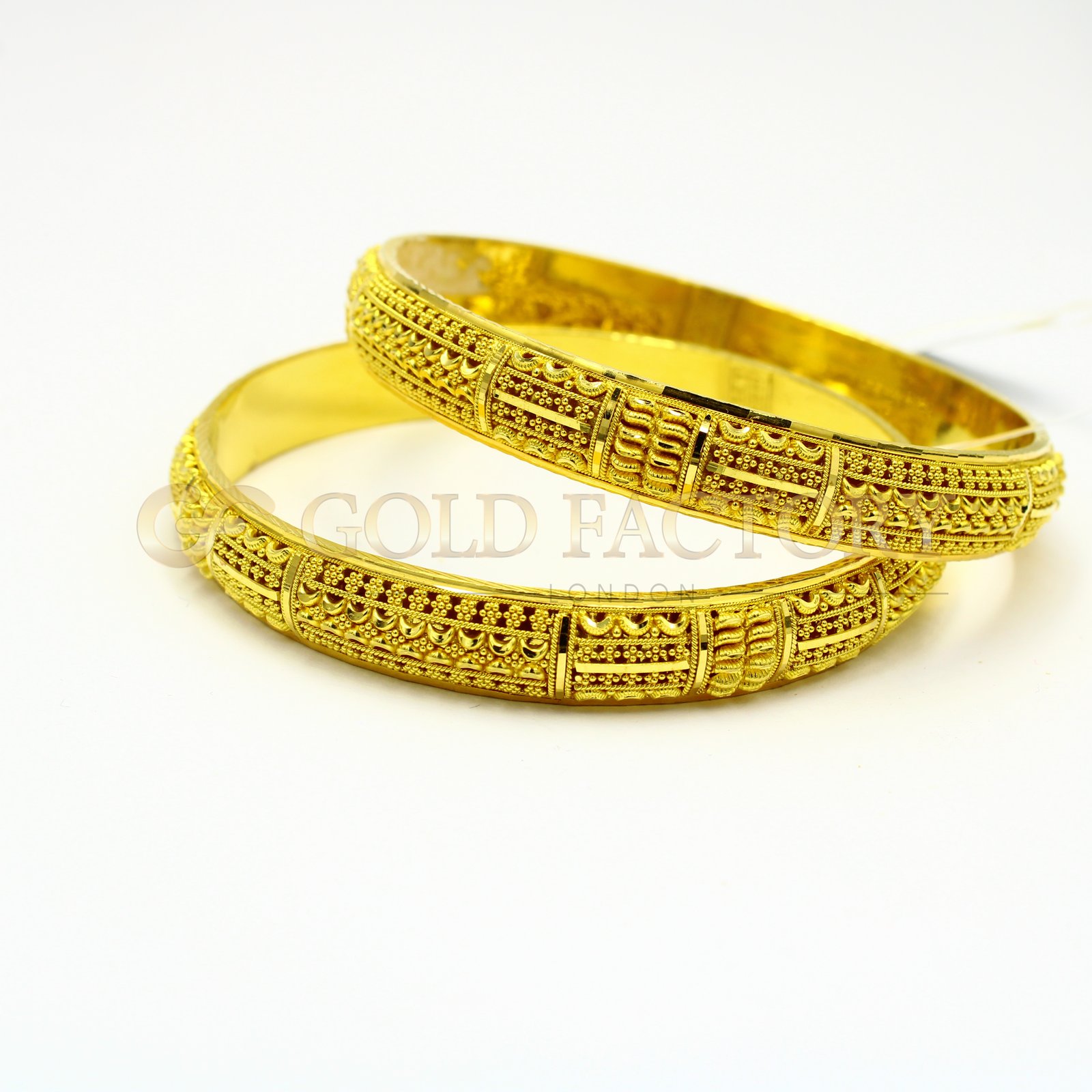 22ct Pair of Bangles