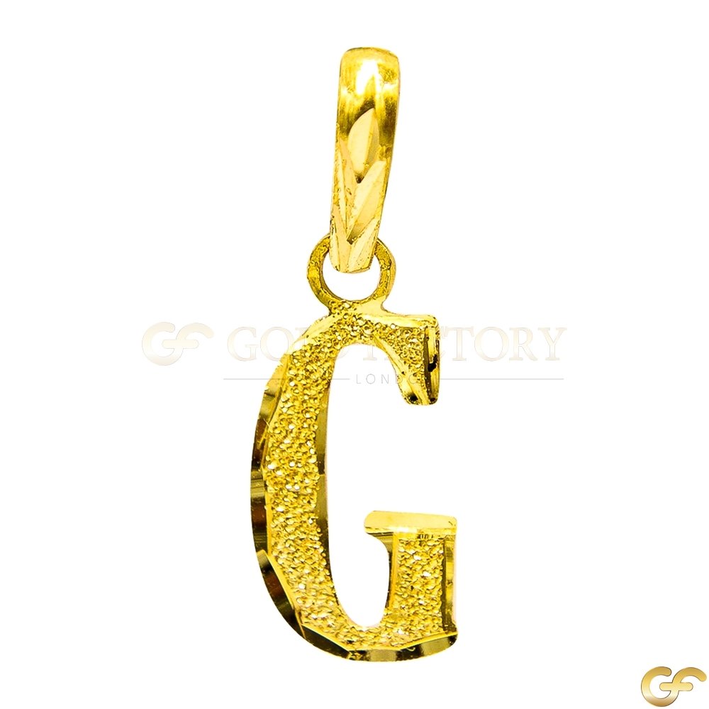 Lovely Cut Out 'G' Initial Pendant with Sandblast Finish