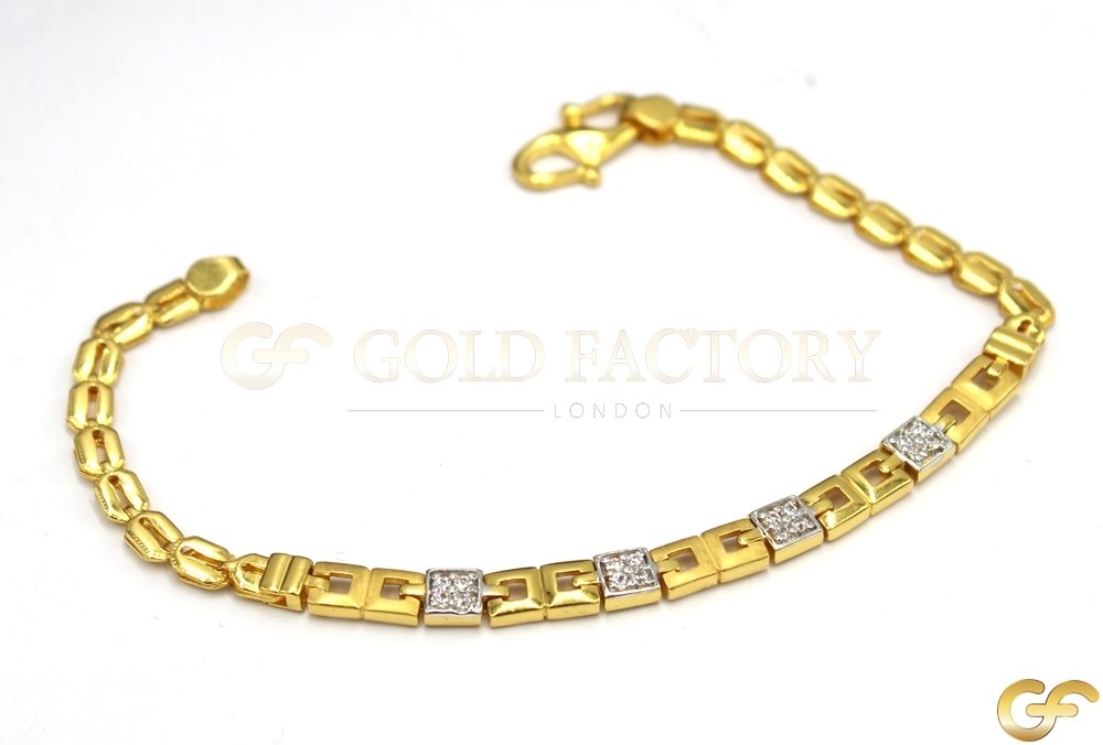Beautiful Link Style Bracelet with CZ Cube Links