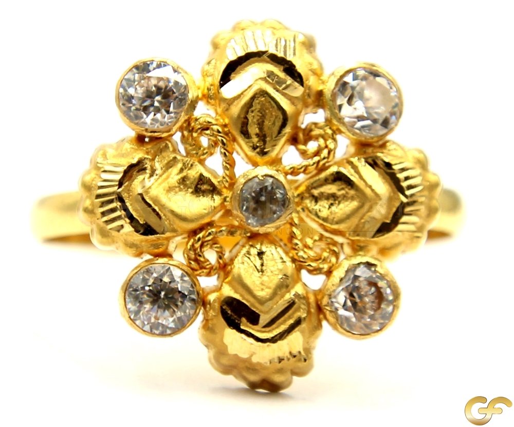 22ct Gold Ladies Ring