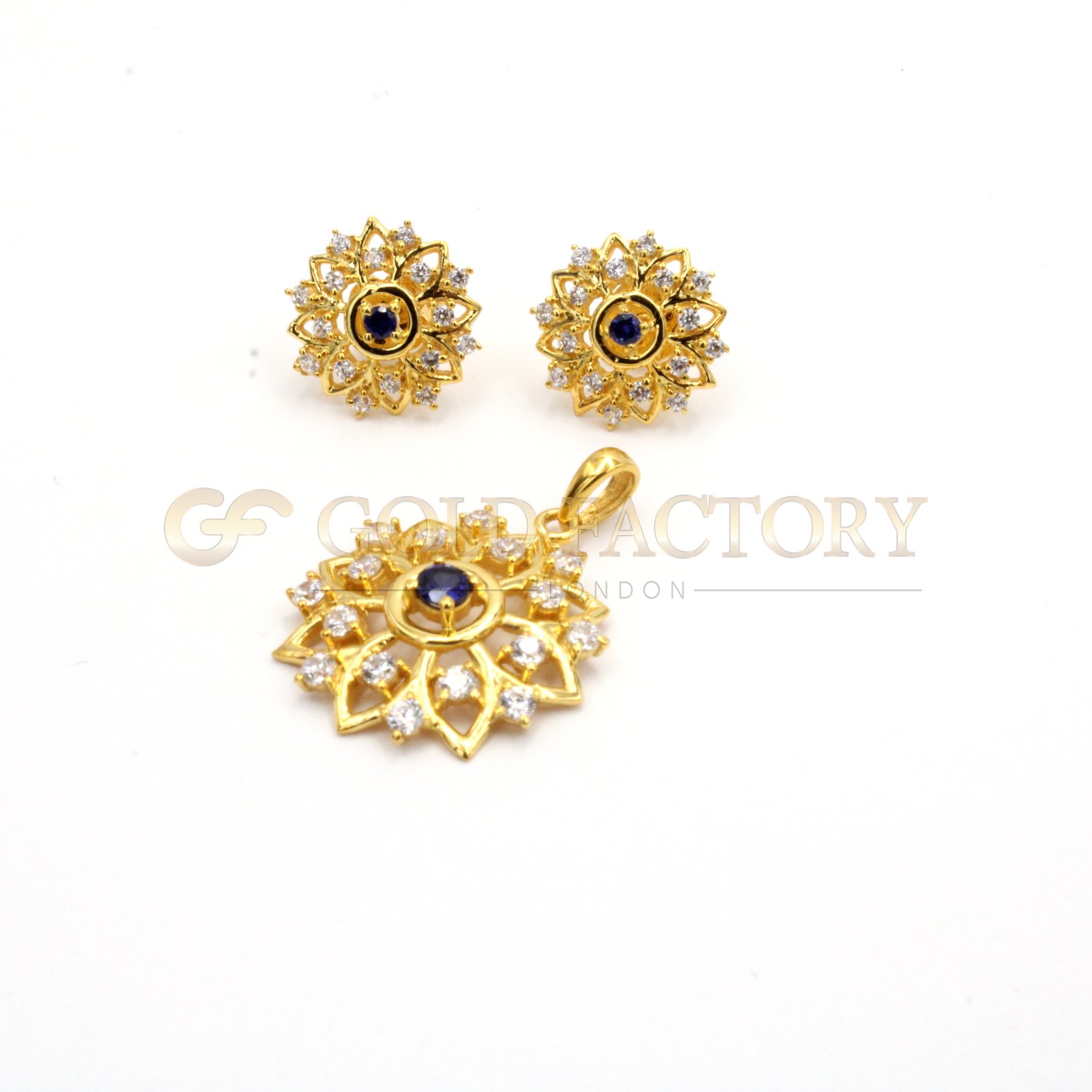 22ct Gold Pendant Set