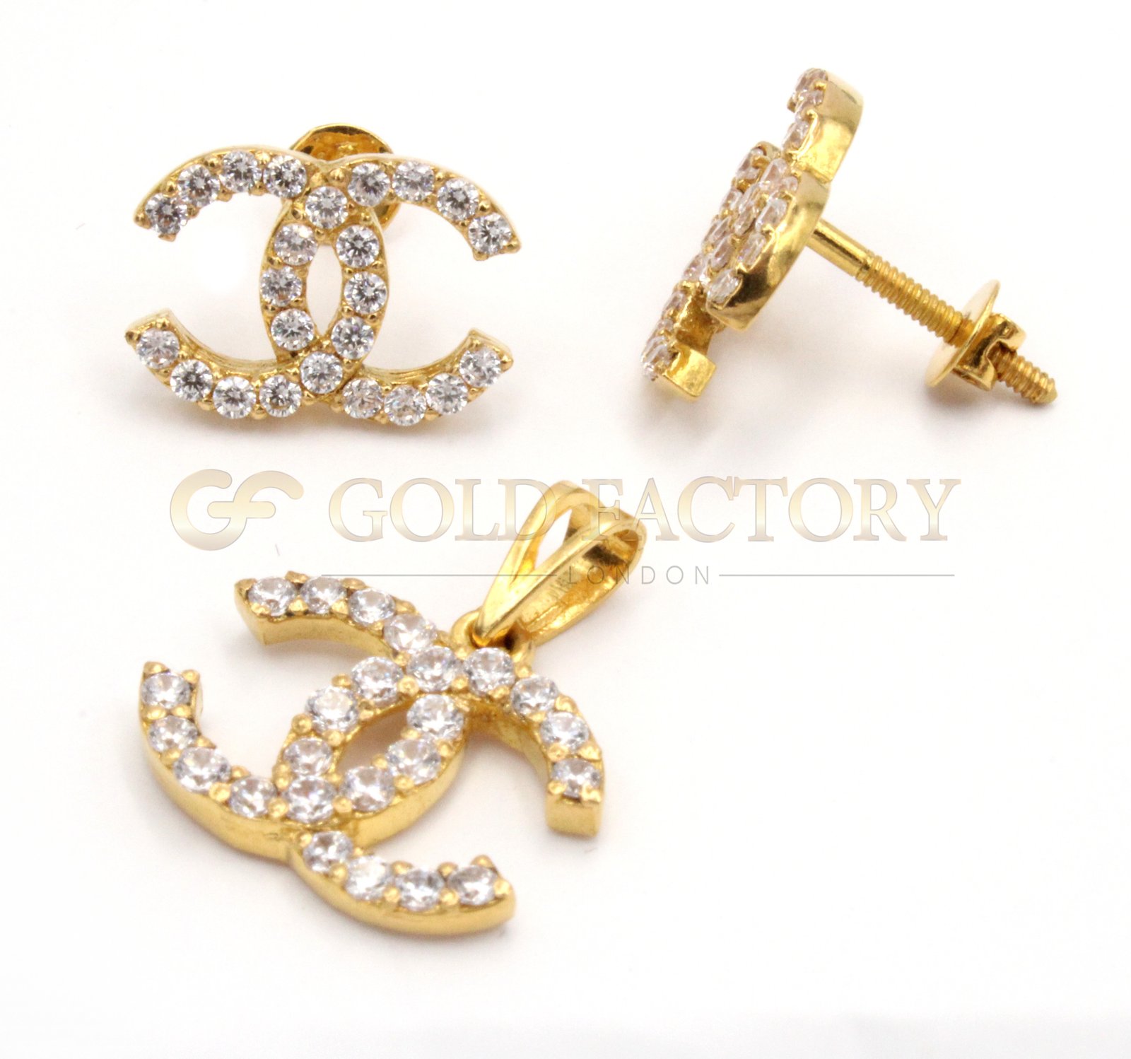 22ct Gold Pendant Set