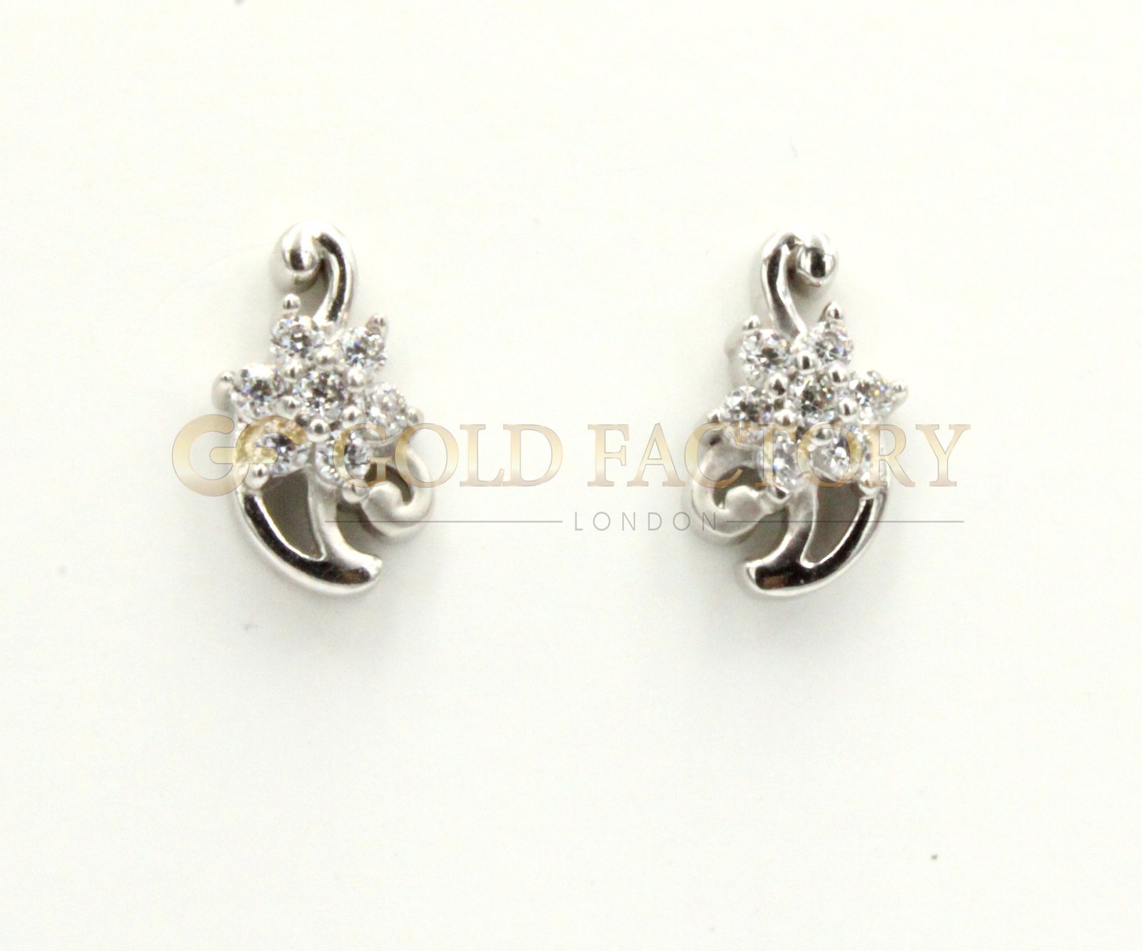 Beautiful Metal Studs with Two Tone Finishing